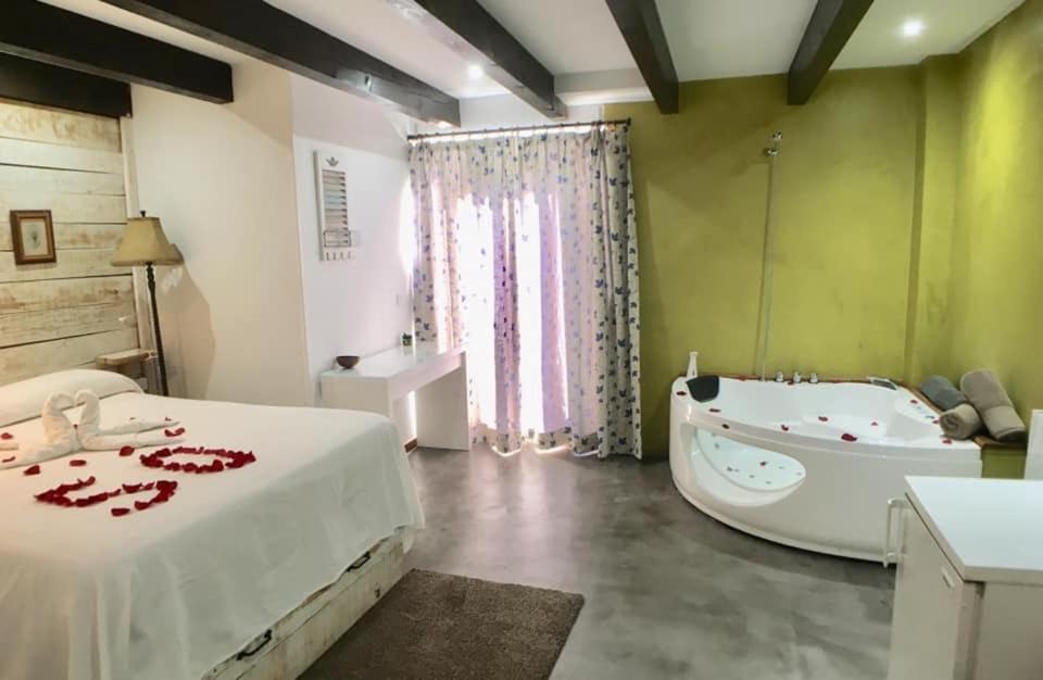 Albergue Boi Romanic Suites بارويرا المظهر الخارجي الصورة